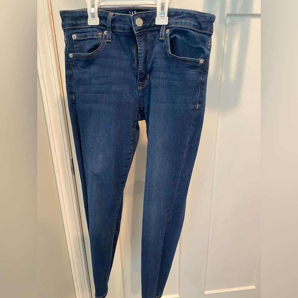 Gap women’s skinny blue Jeans